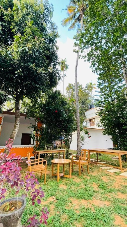Appartamento Skylounge Residency Thiruvananthapuram Esterno foto