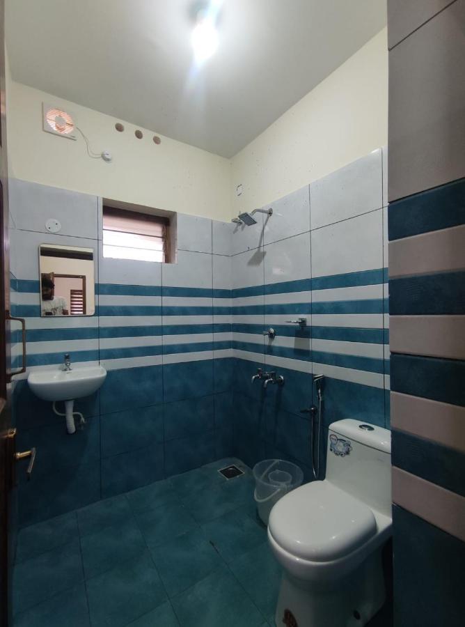 Appartamento Skylounge Residency Thiruvananthapuram Esterno foto