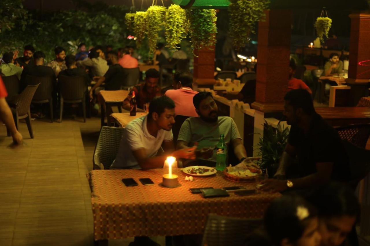 Appartamento Skylounge Residency Thiruvananthapuram Esterno foto