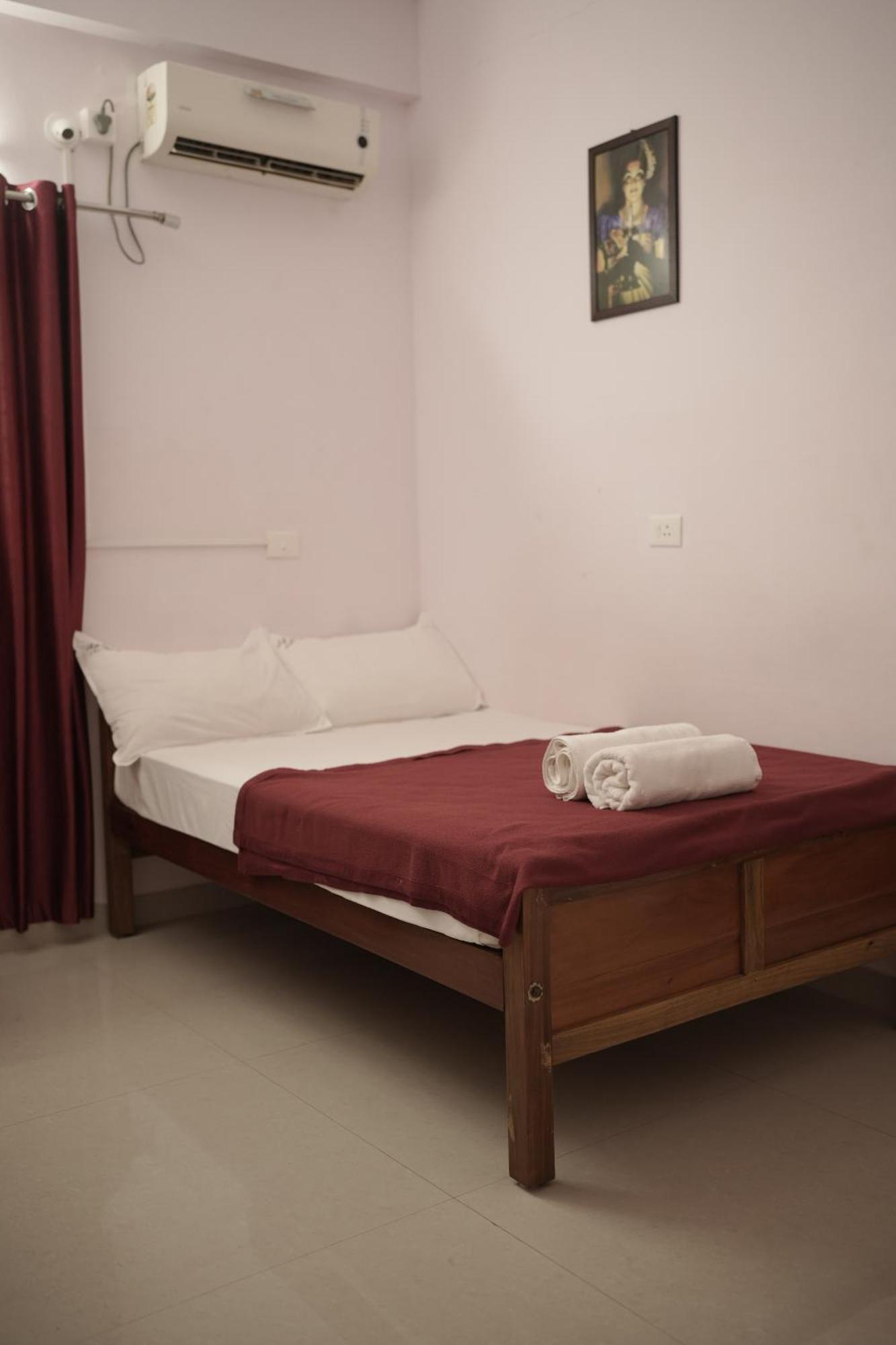 Appartamento Skylounge Residency Thiruvananthapuram Esterno foto