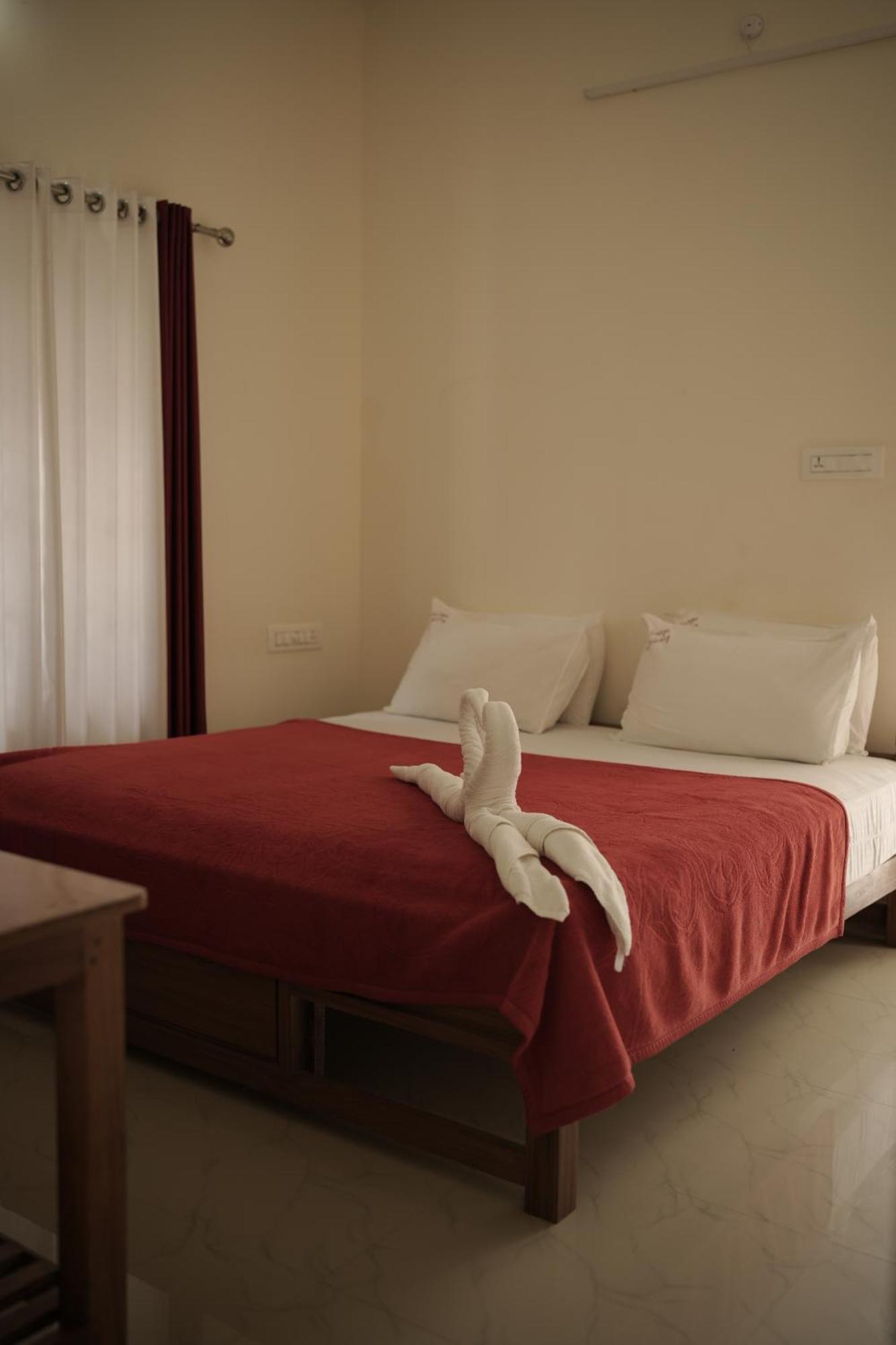 Appartamento Skylounge Residency Thiruvananthapuram Esterno foto