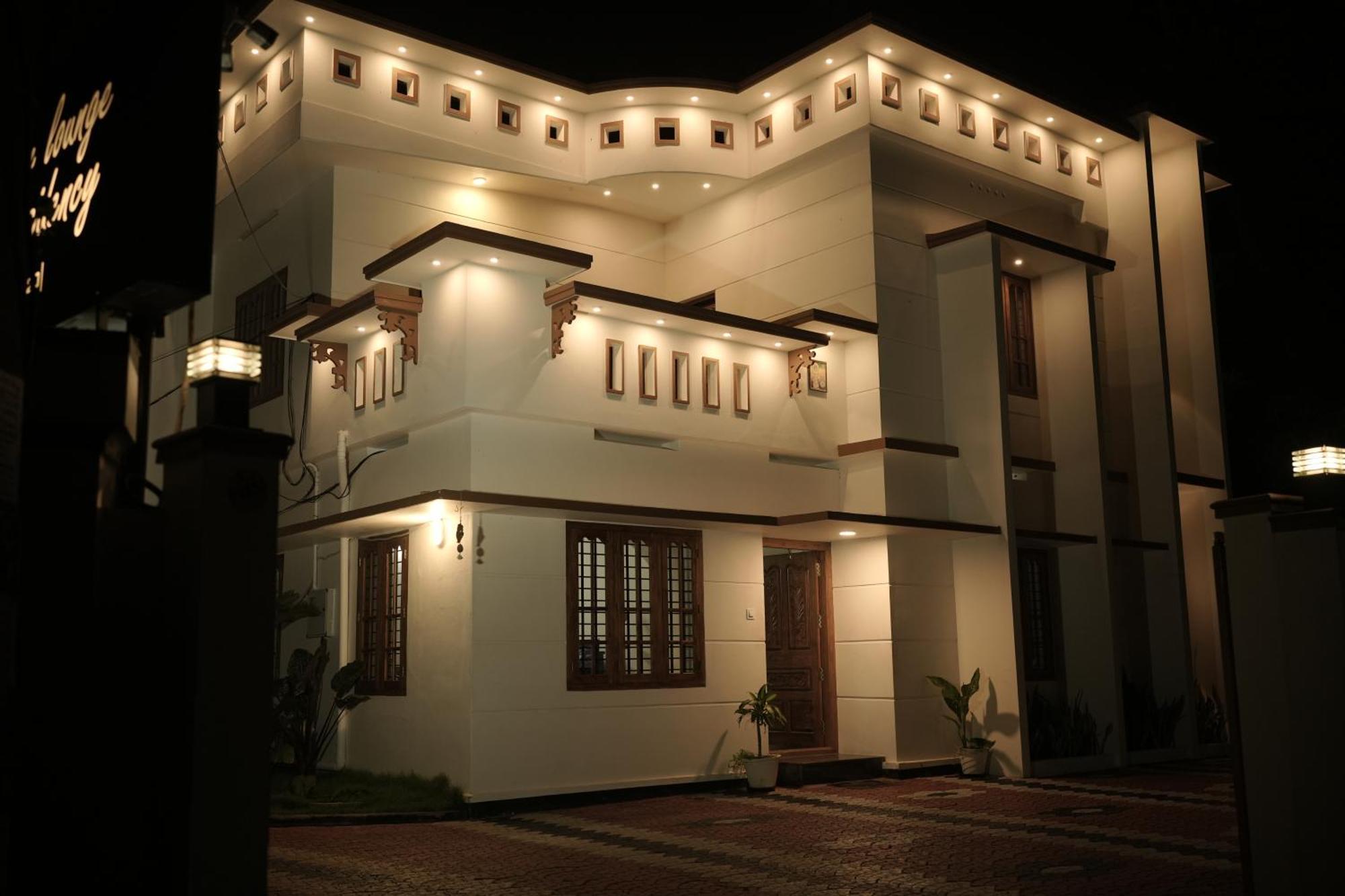 Appartamento Skylounge Residency Thiruvananthapuram Esterno foto