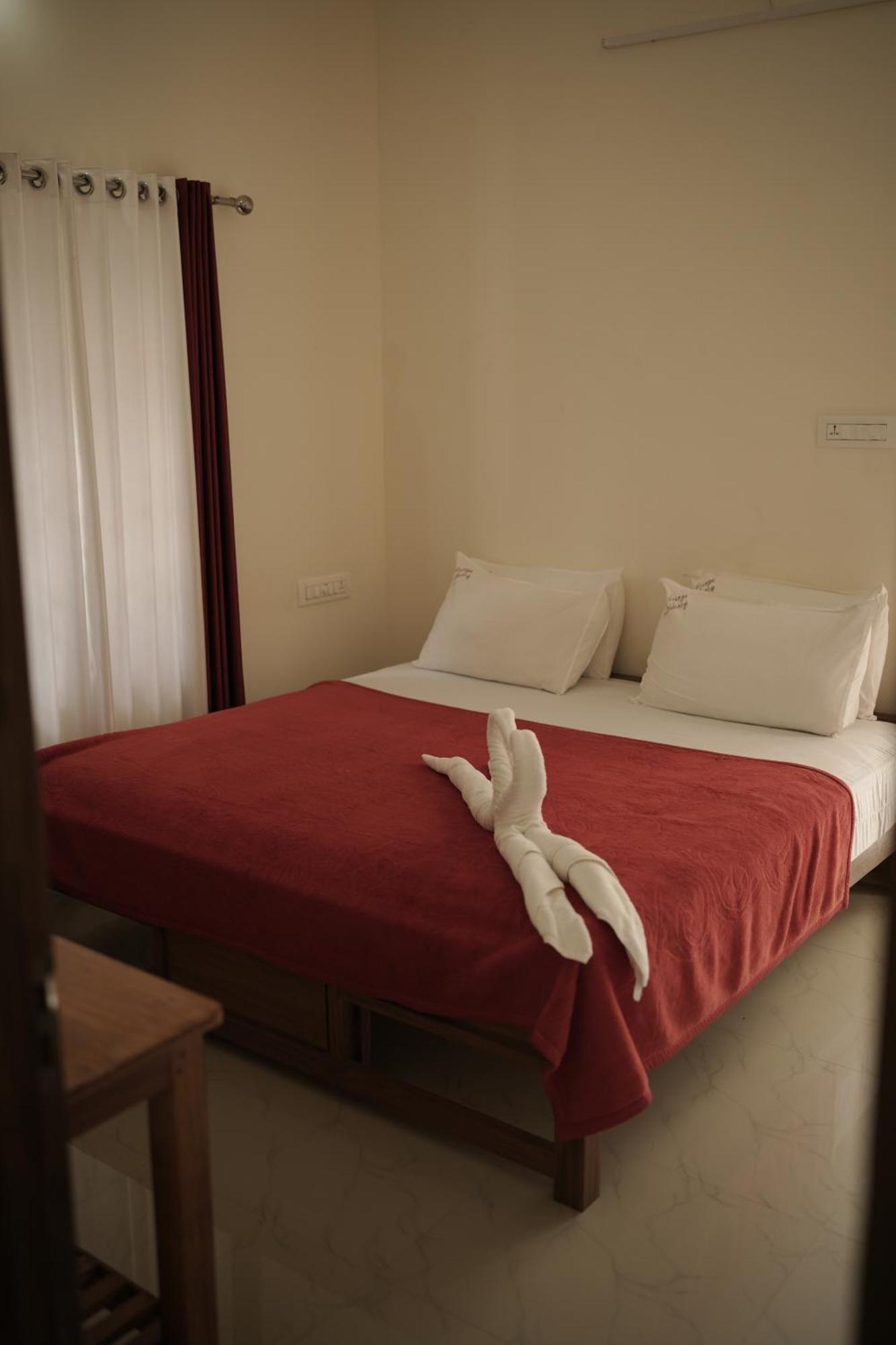 Appartamento Skylounge Residency Thiruvananthapuram Esterno foto
