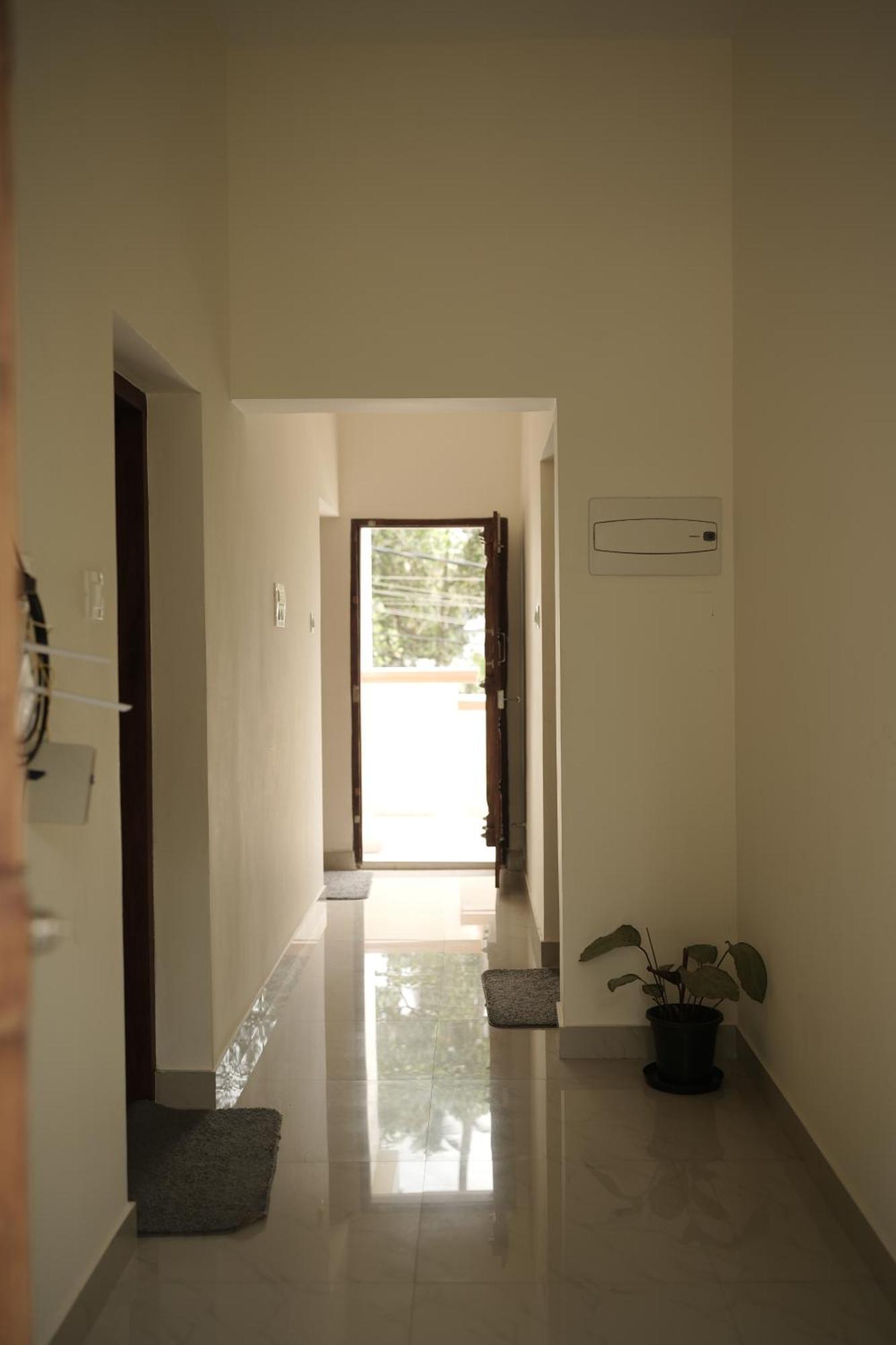 Appartamento Skylounge Residency Thiruvananthapuram Esterno foto
